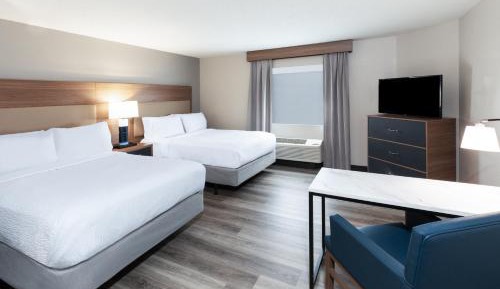 Studio Suite with Two Double Beds
