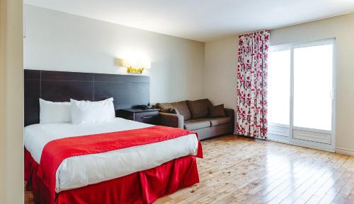 Queen Room with Sea View