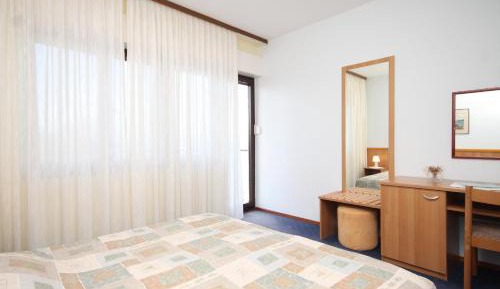 Double Room with Balcony and Sea View