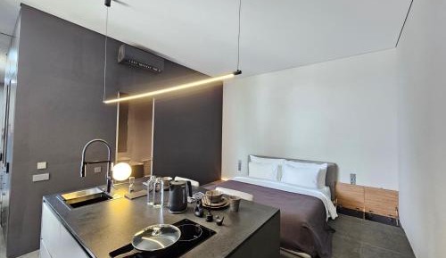 Deluxe Double Studio