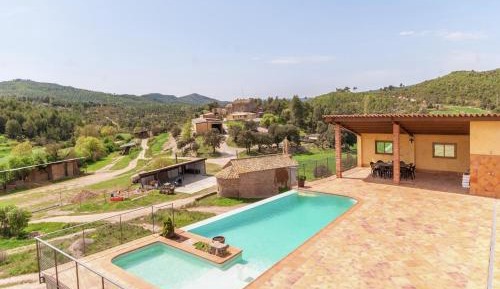 Five-Bedroom Holiday Home