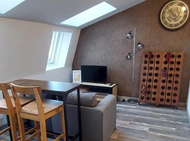 One-Bedroom Apartment - Non-Smoking