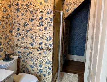 Queen Room with Balcony