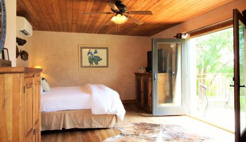 Superior King Queen Suite