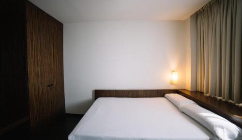 1 Single Bed