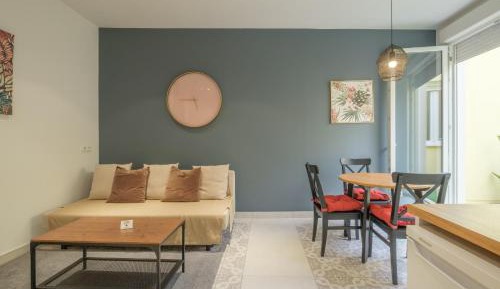 Superior Apartment
