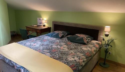 Double Room with Private Bathroom