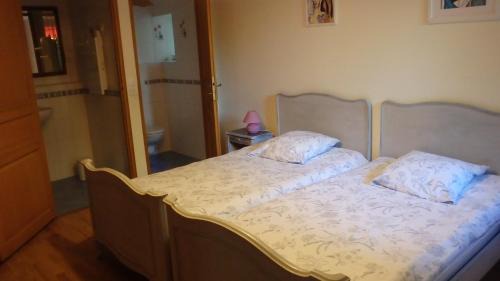 Twin Room with Private Bathroom