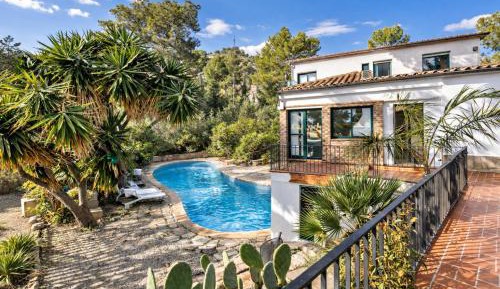 Villa with Private Pool