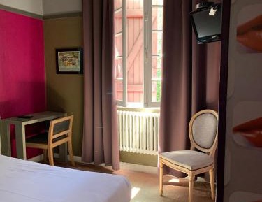 Triple Room with Garden View