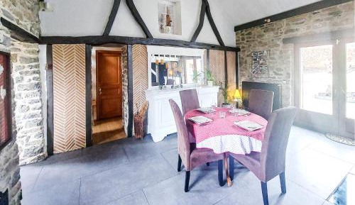 Two-Bedroom Holiday Home