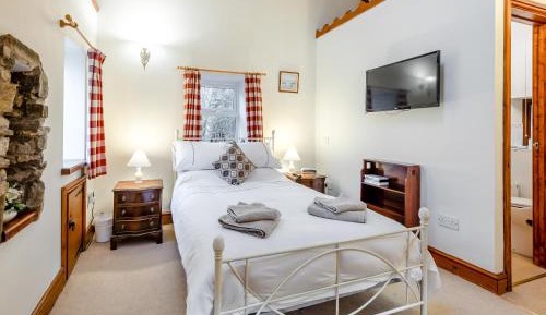 Two-Bedroom Holiday Home