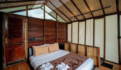 Double Room with Mountain View