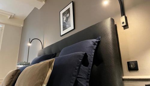 Queen Room with Spa Bath