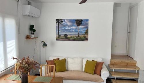 Villa with Garden View
