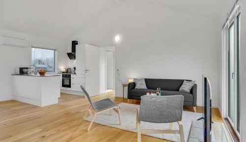 Three-Bedroom Vacation Home 