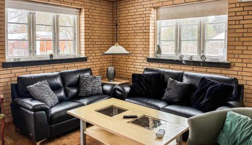 Three-Bedroom Vacation Home 