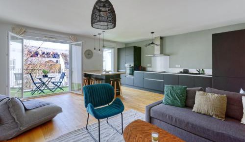 Two-Bedroom Apartment with Balcony