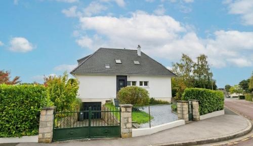 Superior Villa