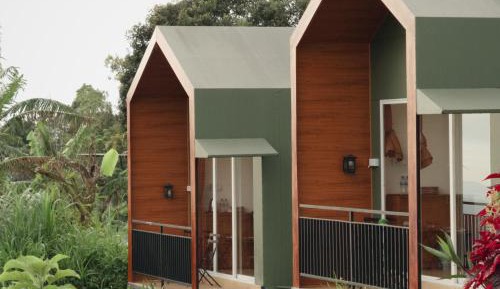 Suite with Lake View