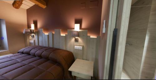 Deluxe Double Room (2 Adults + 1 Child)