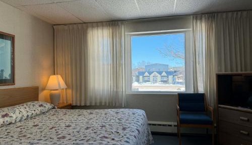 Room #1578185706