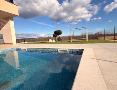 Deluxe Villa