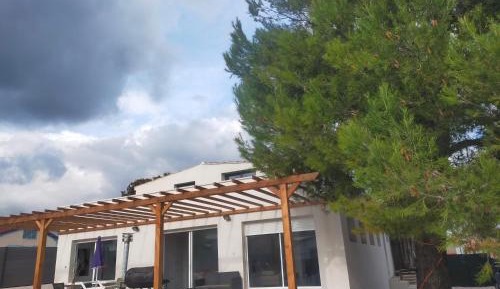 Studio with Garden View