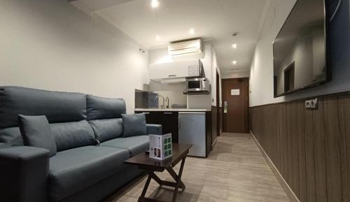 One-Bedroom Apartment (2 Adults)