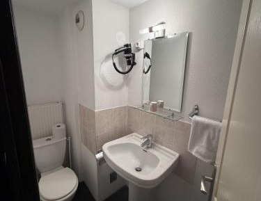 Single Room with Private Bathroom