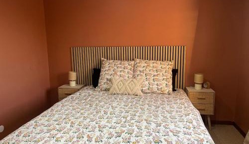 Double or Twin Room with Shared Bathroom