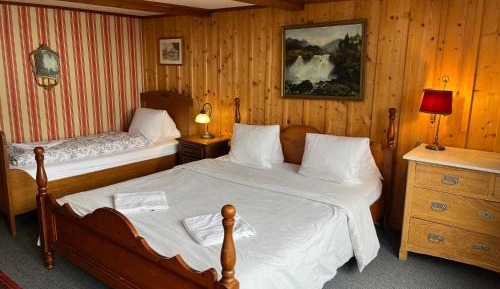 Classic Quadruple Room
