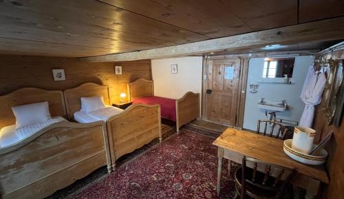 Triple Room with Shared Bathroom