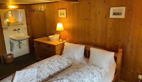 Double Room with Shared Bathroom