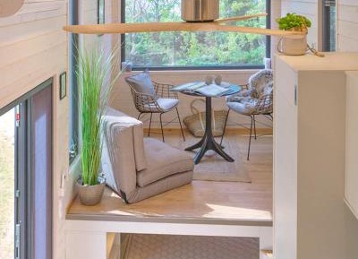 Mobile Home #25 – 2nd Row