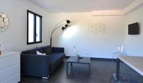 Studio with Sea View