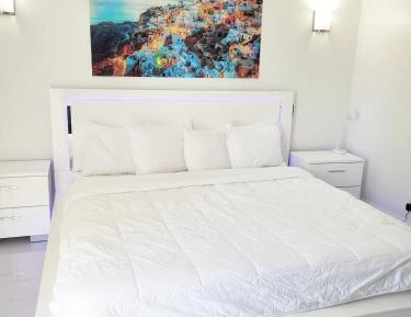 King Room with Pool View