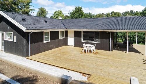 Four-Bedroom Vacation Home