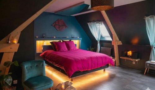 Double Room with Private Bathroom
