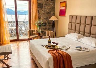 Deluxe Double Room with Balcony and Lake View