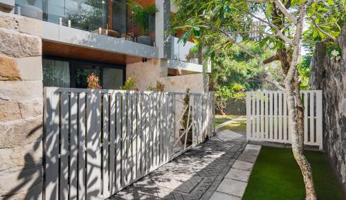 1BR Townhouse with Private Pool