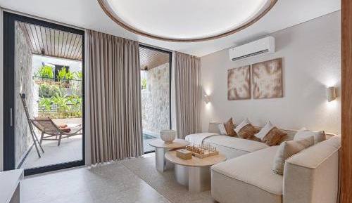 2BR Townhouse with Ocean View Rooftop, Private Pool and Jacuzzi