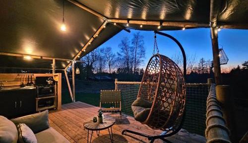 Safari Tent 1 