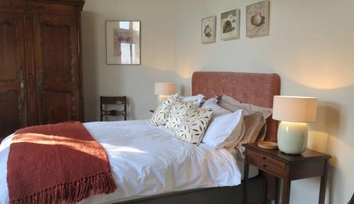 Suite with Garden View