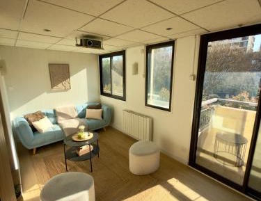 Five-Bedroom Apartment