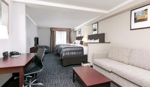 One-Bedroom Suite with Two Queen Beds - Non-Smoking