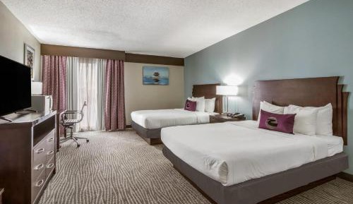 Queen Room with Two Queen Beds - Non-Smoking