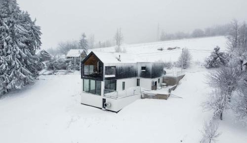 Three-Bedroom Townhouse