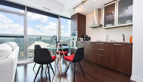 Deluxe One-Bedroom Apartment with City View