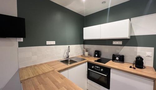 One-Bedroom Apartment
